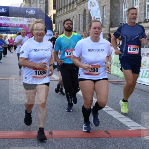 06.09.2026 - CURREX Alsterlauf Strokosch-Dieckow http://msf.ph/oto/10145623 06.09.2026 11:51:44 Ziel 1056, 1083, 1089, 1090, 1135, 1194, 1226, 1257, 1315, 1345, 1347, 8159, 8327 meine-sportfotos.de