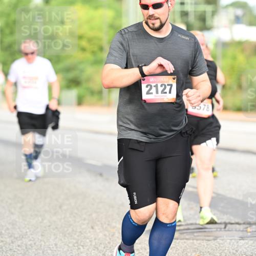 06.09.2026 - CURREX Alsterlauf Dr. Thomas Lammeyer http://msf.ph/oto/10145628 06.09.2026 10:18:48 Laufen 2127, 9578, 255 meine-sportfotos.de