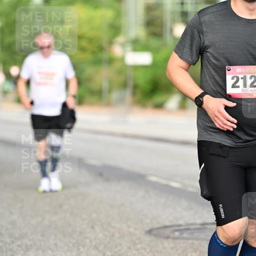 06.09.2026 - CURREX Alsterlauf Dr. Thomas Lammeyer http://msf.ph/oto/10145637 06.09.2026 10:18:49 Laufen 2127, 78 meine-sportfotos.de