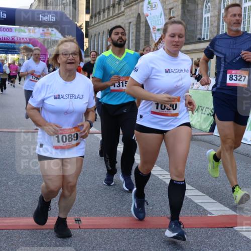 06.09.2026 - CURREX Alsterlauf Strokosch-Dieckow http://msf.ph/oto/10145641 06.09.2026 11:51:45 Ziel 1083, 1089, 1090, 1135, 1194, 1226, 1257, 1315, 1345, 1347, 8159, 8327 meine-sportfotos.de