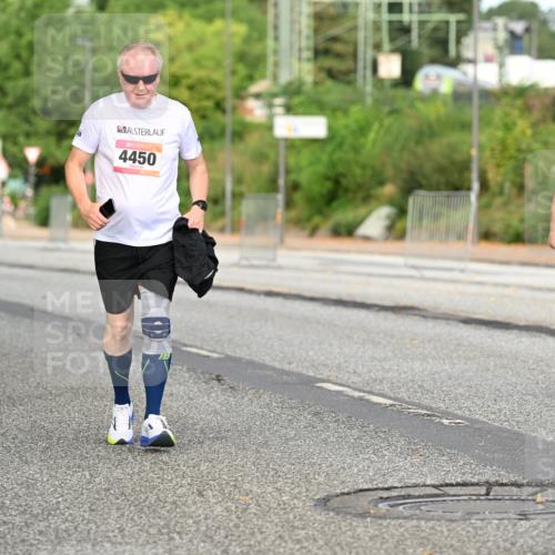 06.09.2026 - CURREX Alsterlauf Dr. Thomas Lammeyer http://msf.ph/oto/10145643 06.09.2026 10:18:50 Laufen 3742, 4450, 60 meine-sportfotos.de