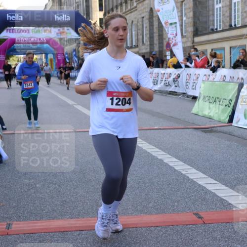06.09.2026 - CURREX Alsterlauf Strokosch-Dieckow http://msf.ph/oto/10145656 06.09.2026 11:51:48 Ziel 1089, 1090, 1118, 1123, 1135, 1194, 1254, 1257, 1315, 1347, 8159, 8327 meine-sportfotos.de
