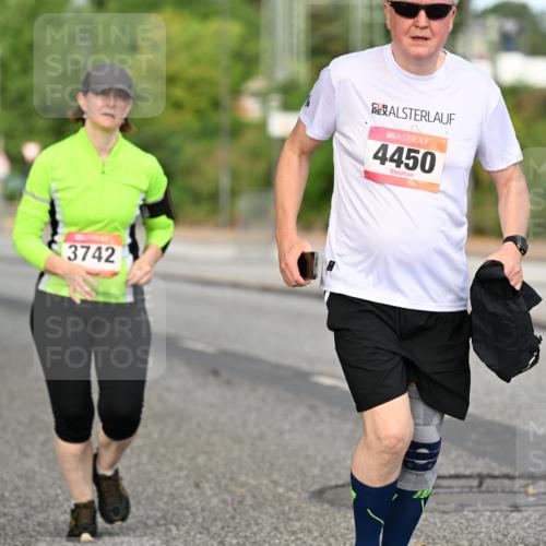 06.09.2026 - CURREX Alsterlauf Dr. Thomas Lammeyer http://msf.ph/oto/10145667 06.09.2026 10:18:52 Laufen 3742, 4450 meine-sportfotos.de
