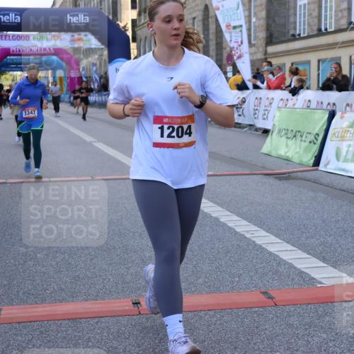 06.09.2026 - CURREX Alsterlauf Strokosch-Dieckow http://msf.ph/oto/10145670 06.09.2026 11:51:48 Ziel 1089, 1090, 1118, 1123, 1135, 1194, 1254, 1257, 1315, 1347, 8159, 8327 meine-sportfotos.de