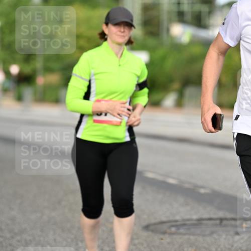06.09.2026 - CURREX Alsterlauf Dr. Thomas Lammeyer http://msf.ph/oto/10145674 06.09.2026 10:18:53 Laufen 4450 meine-sportfotos.de