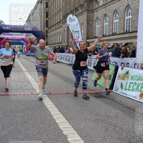06.09.2026 - CURREX Alsterlauf Strokosch-Dieckow http://msf.ph/oto/10145681 06.09.2026 10:21:25 Ziel 2330, 2402, 2403, 2404, 2579, 2604, 2712, 6037, 6038 meine-sportfotos.de