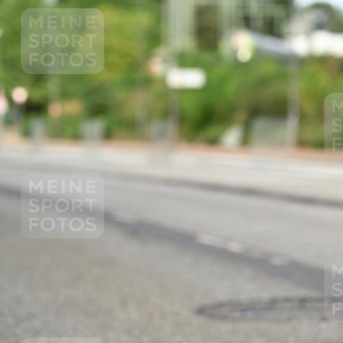 06.09.2026 - CURREX Alsterlauf Dr. Thomas Lammeyer http://msf.ph/oto/10145688 06.09.2026 10:18:55 Laufen  meine-sportfotos.de