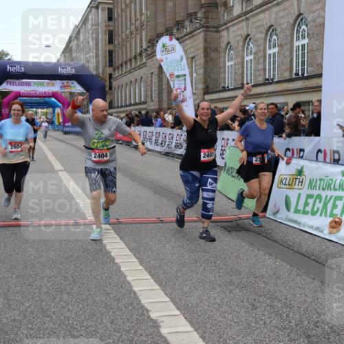 06.09.2026 - CURREX Alsterlauf Strokosch-Dieckow http://msf.ph/oto/10145702 06.09.2026 10:21:25 Ziel 2330, 2402, 2403, 2404, 2579, 2604, 2712, 6037, 6038 meine-sportfotos.de