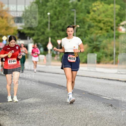 06.09.2026 - CURREX Alsterlauf Dr. Thomas Lammeyer http://msf.ph/oto/10145714 06.09.2026 10:19:15 Laufen 8144, 4659 meine-sportfotos.de