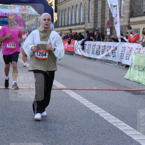 06.09.2026 - CURREX Alsterlauf Strokosch-Dieckow http://msf.ph/oto/10145737 06.09.2026 11:51:52 Ziel 1118, 1123, 1135, 1152, 1194, 1200, 1254, 1303, 1327, 1347, 8236, 8325, 8326 meine-sportfotos.de