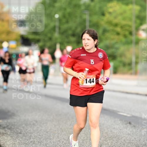 06.09.2026 - CURREX Alsterlauf Dr. Thomas Lammeyer http://msf.ph/oto/10145749 06.09.2026 10:19:19 Laufen 15, 144 meine-sportfotos.de