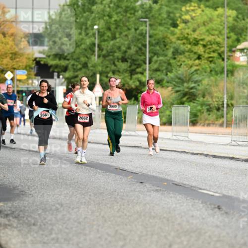 06.09.2026 - CURREX Alsterlauf Dr. Thomas Lammeyer http://msf.ph/oto/10145778 06.09.2026 10:19:22 Laufen 4514, 2662, 3900, 37 meine-sportfotos.de