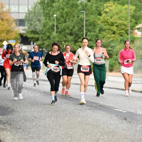 06.09.2026 - CURREX Alsterlauf Dr. Thomas Lammeyer http://msf.ph/oto/10145786 06.09.2026 10:19:25 Laufen 5842, 4514, 122, 581, 4513, 3185, 3900, 616, 2661, 2662 meine-sportfotos.de