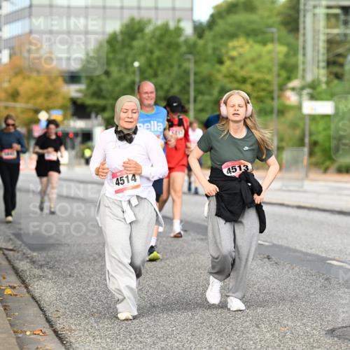 06.09.2026 - CURREX Alsterlauf Dr. Thomas Lammeyer http://msf.ph/oto/10145815 06.09.2026 10:19:32 Laufen 4514, 4513, 16, 616 meine-sportfotos.de