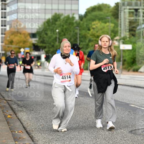 06.09.2026 - CURREX Alsterlauf Dr. Thomas Lammeyer http://msf.ph/oto/10145819 06.09.2026 10:19:32 Laufen 4514, 4513, 16, 65, 61 meine-sportfotos.de