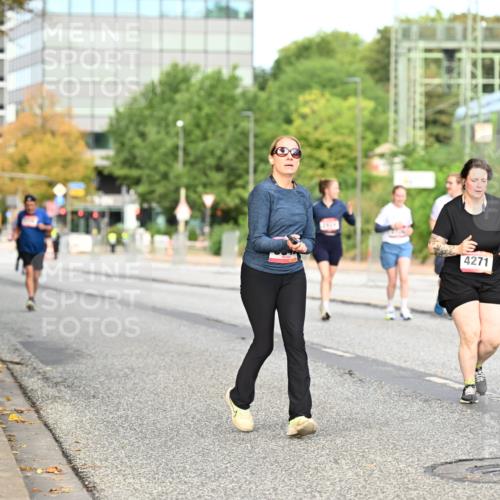 06.09.2026 - CURREX Alsterlauf Dr. Thomas Lammeyer http://msf.ph/oto/10145836 06.09.2026 10:19:39 Laufen 4271 meine-sportfotos.de