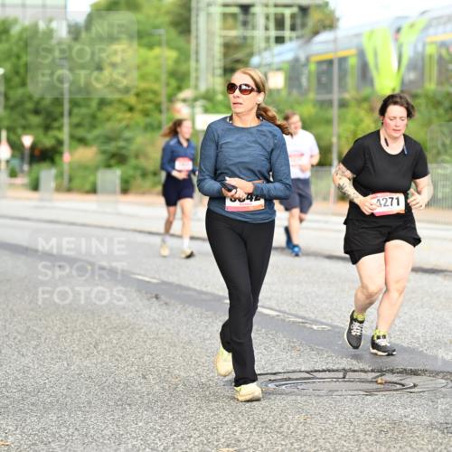 06.09.2026 - CURREX Alsterlauf Dr. Thomas Lammeyer http://msf.ph/oto/10145840 06.09.2026 10:19:40 Laufen 4271 meine-sportfotos.de