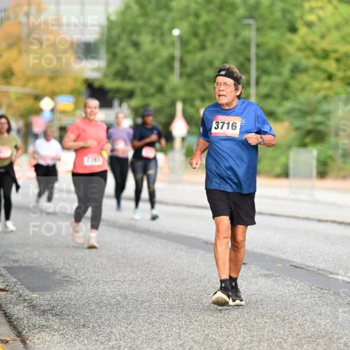 06.09.2026 - CURREX Alsterlauf Dr. Thomas Lammeyer http://msf.ph/oto/10145854 06.09.2026 10:19:46 Laufen 3716 meine-sportfotos.de