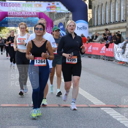 06.09.2026 - CURREX Alsterlauf Strokosch-Dieckow http://msf.ph/oto/10145906 06.09.2026 11:52:17 Ziel 1059, 1120, 1186, 1205, 1206, 1210, 1215, 1244, 1266, 1304, 1330 meine-sportfotos.de