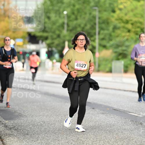 06.09.2026 - CURREX Alsterlauf Dr. Thomas Lammeyer http://msf.ph/oto/10145907 06.09.2026 10:19:55 Laufen 4927, 604, 6333 meine-sportfotos.de
