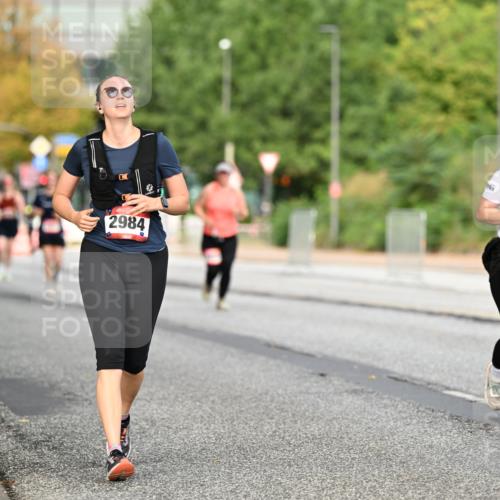 06.09.2026 - CURREX Alsterlauf Dr. Thomas Lammeyer http://msf.ph/oto/10145932 06.09.2026 10:19:59 Laufen 2984, 4384 meine-sportfotos.de