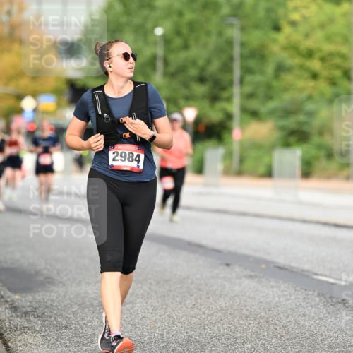 06.09.2026 - CURREX Alsterlauf Dr. Thomas Lammeyer http://msf.ph/oto/10145938 06.09.2026 10:19:59 Laufen 2984, 438 meine-sportfotos.de