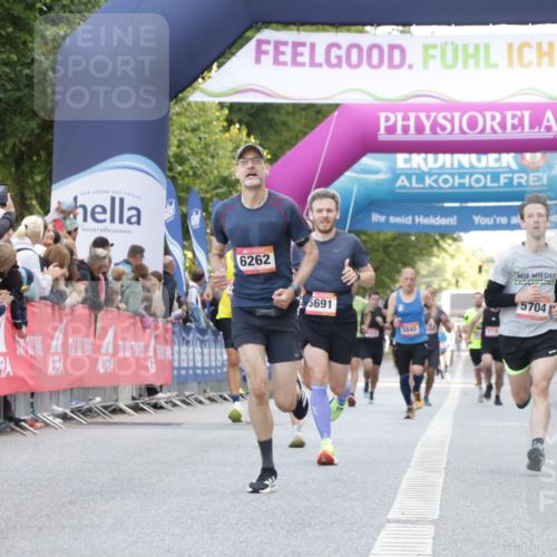 06.09.2026 - CURREX Alsterlauf Yannick Fuchs http://msf.ph/oto/10145944 06.09.2026 09:47:46 Ziel 2850, 5704, 6262, 6378, 8189 meine-sportfotos.de