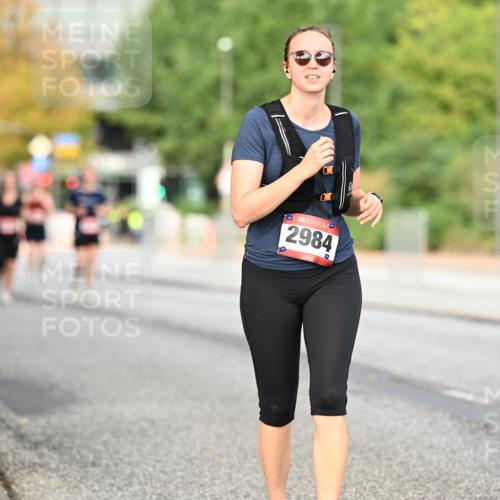 06.09.2026 - CURREX Alsterlauf Dr. Thomas Lammeyer http://msf.ph/oto/10145949 06.09.2026 10:20:01 Laufen 2984 meine-sportfotos.de