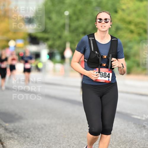 06.09.2026 - CURREX Alsterlauf Dr. Thomas Lammeyer http://msf.ph/oto/10145952 06.09.2026 10:20:01 Laufen 984 meine-sportfotos.de
