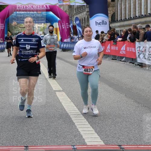 06.09.2026 - CURREX Alsterlauf Strokosch-Dieckow http://msf.ph/oto/10145955 06.09.2026 10:21:35 Ziel 2032, 2038, 2402, 2579, 3918, 4764, 4837, 4875 meine-sportfotos.de