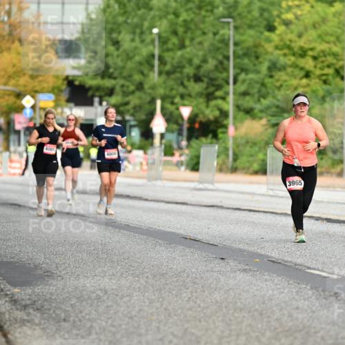 06.09.2026 - CURREX Alsterlauf Dr. Thomas Lammeyer http://msf.ph/oto/10145974 06.09.2026 10:20:03 Laufen 4001, 4000, 3965 meine-sportfotos.de