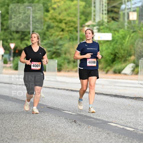 06.09.2026 - CURREX Alsterlauf Dr. Thomas Lammeyer http://msf.ph/oto/10146012 06.09.2026 10:20:12 Laufen 4001, 4000 meine-sportfotos.de