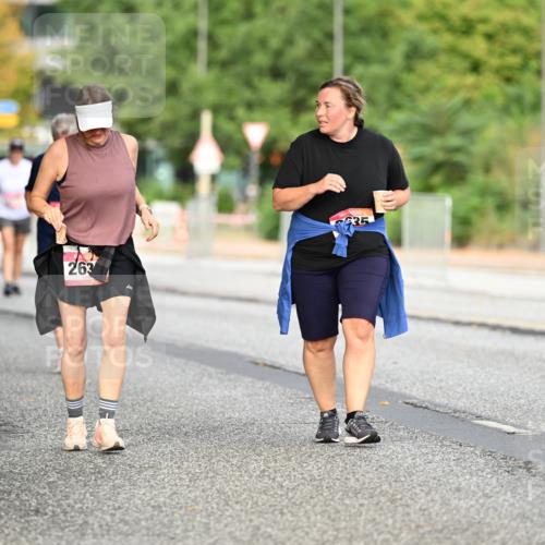 06.09.2026 - CURREX Alsterlauf Dr. Thomas Lammeyer http://msf.ph/oto/10146034 06.09.2026 10:20:19 Laufen 263, 35 meine-sportfotos.de