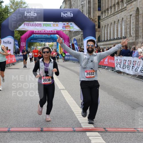 06.09.2026 - CURREX Alsterlauf Strokosch-Dieckow http://msf.ph/oto/10146068 06.09.2026 10:21:39 Ziel 2032, 2038, 2876, 3918, 4764, 4837, 4875 meine-sportfotos.de