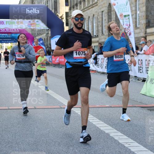 06.09.2026 - CURREX Alsterlauf Strokosch-Dieckow http://msf.ph/oto/10146100 06.09.2026 11:52:34 Ziel 1007, 1075, 1076, 1139, 8028, 8202, 8269, 8270 meine-sportfotos.de