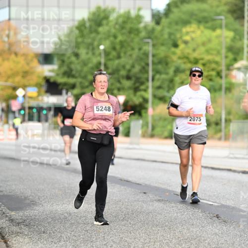 06.09.2026 - CURREX Alsterlauf Dr. Thomas Lammeyer http://msf.ph/oto/10146105 06.09.2026 10:20:36 Laufen 5248, 2075, 4912 meine-sportfotos.de