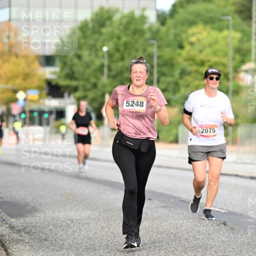 06.09.2026 - CURREX Alsterlauf Dr. Thomas Lammeyer http://msf.ph/oto/10146111 06.09.2026 10:20:37 Laufen 5248, 2075 meine-sportfotos.de