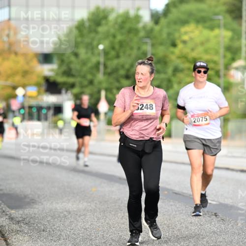 06.09.2026 - CURREX Alsterlauf Dr. Thomas Lammeyer http://msf.ph/oto/10146113 06.09.2026 10:20:37 Laufen 248, 2075 meine-sportfotos.de