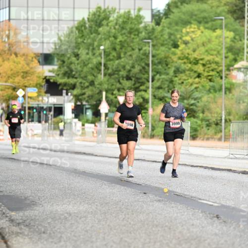 06.09.2026 - CURREX Alsterlauf Dr. Thomas Lammeyer http://msf.ph/oto/10146143 06.09.2026 10:20:41 Laufen 2998, 3999, 20 meine-sportfotos.de
