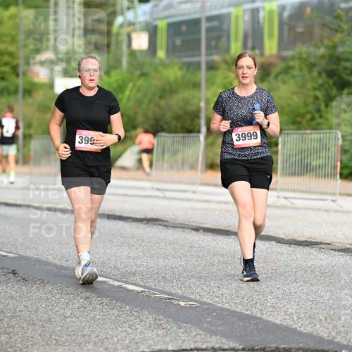 06.09.2026 - CURREX Alsterlauf Dr. Thomas Lammeyer http://msf.ph/oto/10146182 06.09.2026 10:20:47 Laufen 399, 3999 meine-sportfotos.de