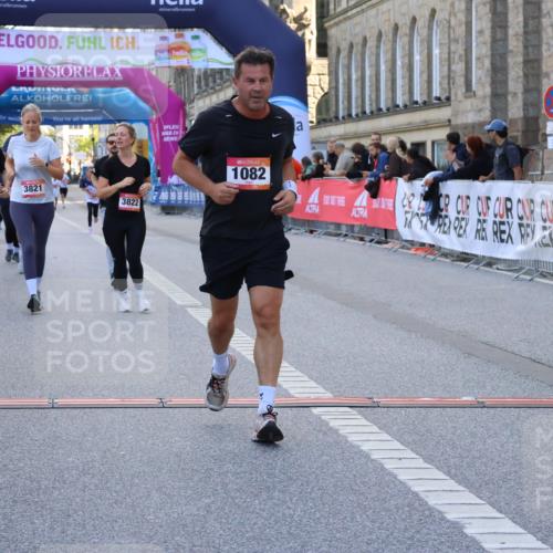 06.09.2026 - CURREX Alsterlauf Strokosch-Dieckow http://msf.ph/oto/10146202 06.09.2026 11:52:46 Ziel 1077, 1082, 1310, 1340, 3821, 3822, 8137 meine-sportfotos.de