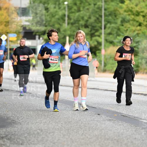06.09.2026 - CURREX Alsterlauf Dr. Thomas Lammeyer http://msf.ph/oto/10146228 06.09.2026 10:21:02 Laufen 89, 7, 79, 540, 5269 meine-sportfotos.de
