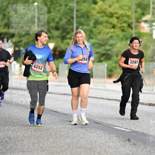06.09.2026 - CURREX Alsterlauf Dr. Thomas Lammeyer http://msf.ph/oto/10146239 06.09.2026 10:21:04 Laufen 5409, 6252, 258, 3297 meine-sportfotos.de