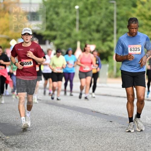 06.09.2026 - CURREX Alsterlauf Dr. Thomas Lammeyer http://msf.ph/oto/10146312 06.09.2026 10:21:13 Laufen 6325, 5058 meine-sportfotos.de