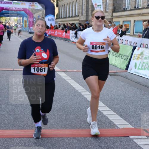 06.09.2026 - CURREX Alsterlauf Strokosch-Dieckow http://msf.ph/oto/10146313 06.09.2026 11:52:56 Ziel 1001, 1061, 1077, 1283, 1340, 3821, 3822, 8016, 8137 meine-sportfotos.de