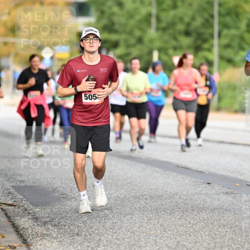 06.09.2026 - CURREX Alsterlauf Dr. Thomas Lammeyer http://msf.ph/oto/10146316 06.09.2026 10:21:14 Laufen 6325, 505 meine-sportfotos.de