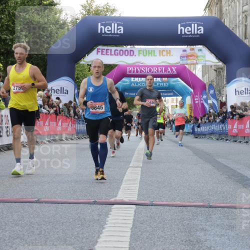 06.09.2026 - CURREX Alsterlauf Yannick Fuchs http://msf.ph/oto/10146329 06.09.2026 09:47:53 Ziel 2759, 4145, 4718, 5020, 5704, 5845, 6228, 6262 meine-sportfotos.de
