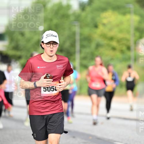 06.09.2026 - CURREX Alsterlauf Dr. Thomas Lammeyer http://msf.ph/oto/10146330 06.09.2026 10:21:17 Laufen 505 meine-sportfotos.de