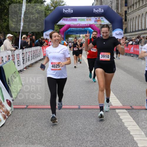 06.09.2026 - CURREX Alsterlauf Strokosch-Dieckow http://msf.ph/oto/10146379 06.09.2026 10:21:55 Ziel 2103, 2667, 2668, 2669, 3106, 3538, 3904, 3910, 4025, 4869, 4880, 4960, 5508, 8232 meine-sportfotos.de