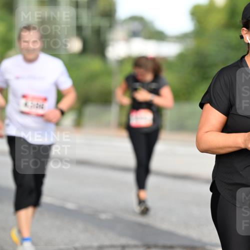 06.09.2026 - CURREX Alsterlauf Dr. Thomas Lammeyer http://msf.ph/oto/10146416 06.09.2026 10:21:30 Laufen 4385, 170 meine-sportfotos.de